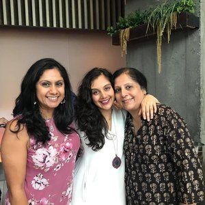 Meet your Posher, Raina